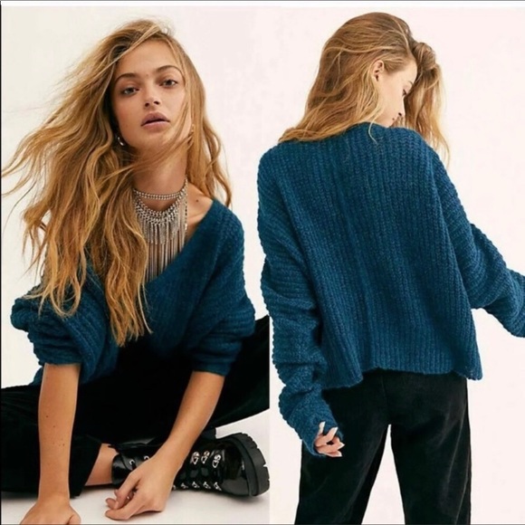 Free People Sweater Moonbeam V  In Dream Lagoon New With Tags - Picture 2 of 7